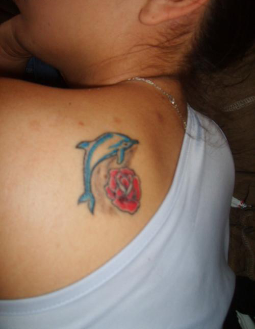 Best-Dolphin-rose-tattoo-2015