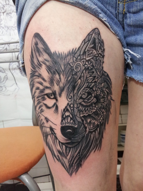 Cool and Unique thigh tattoo ideas 2015