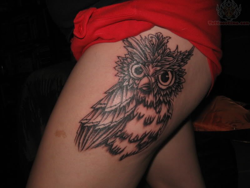 Owl tattoo on girl leg side thigh 2015