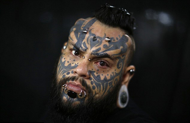 Unique-face-tattoo