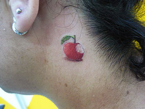 Cool-Apple-Tattoo-Trend-on-Side-Neck